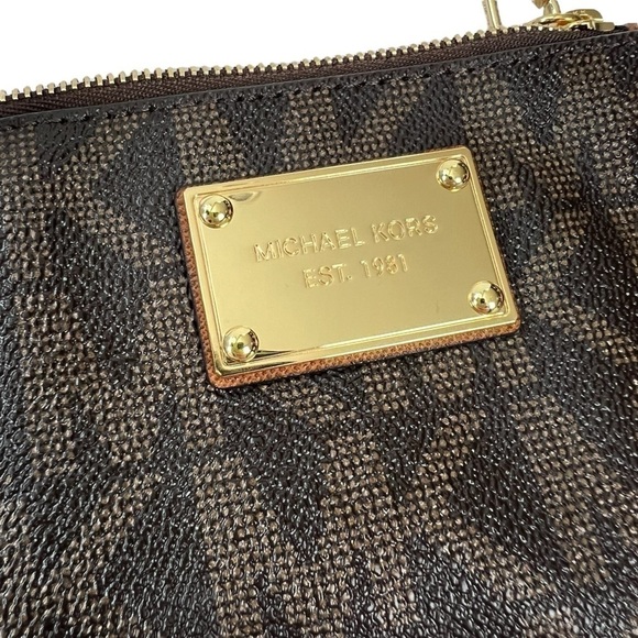 Michael Kors Jet Set Wristlet - Brown Gold hardware Wallet Clutch bag mini purse - Picture 8 of 10